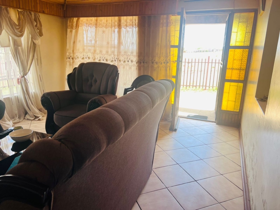 3 Bedroom Property for Sale in Botshabelo Free State